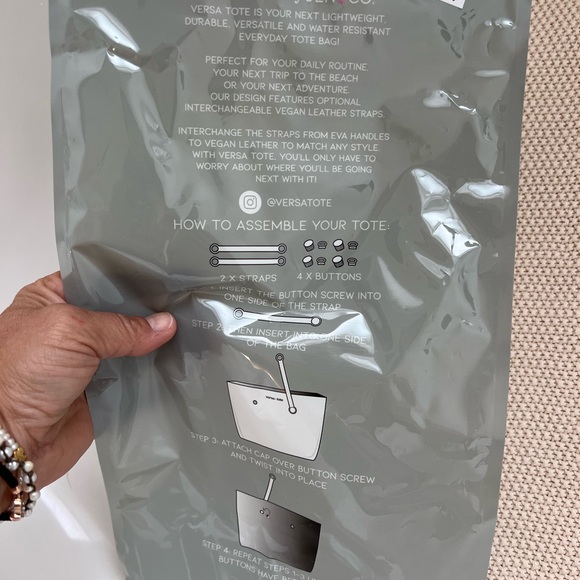 Straps - Picture 4 of 4